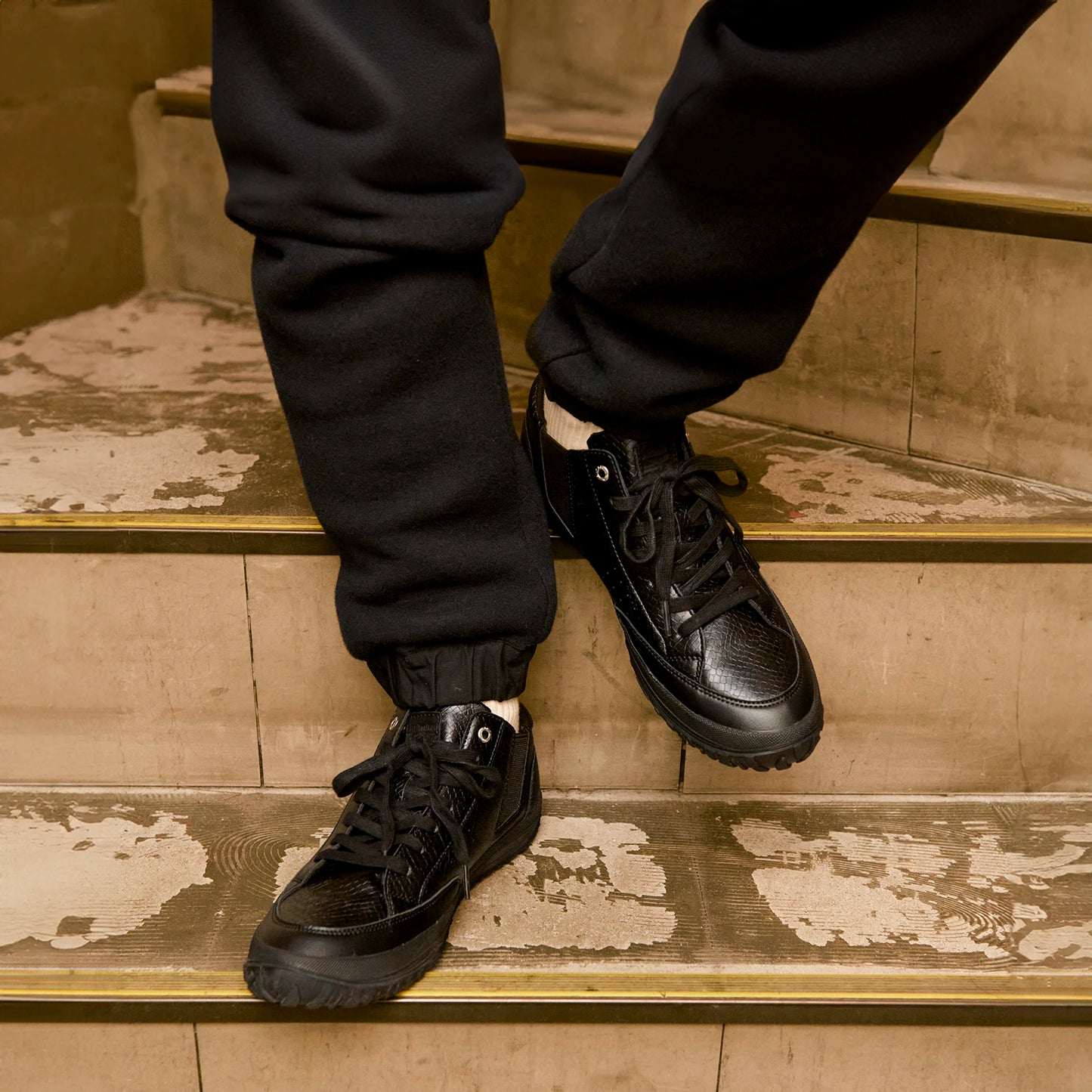 PERTH(パース) AD825 White メンズ - AdmiralFootwear