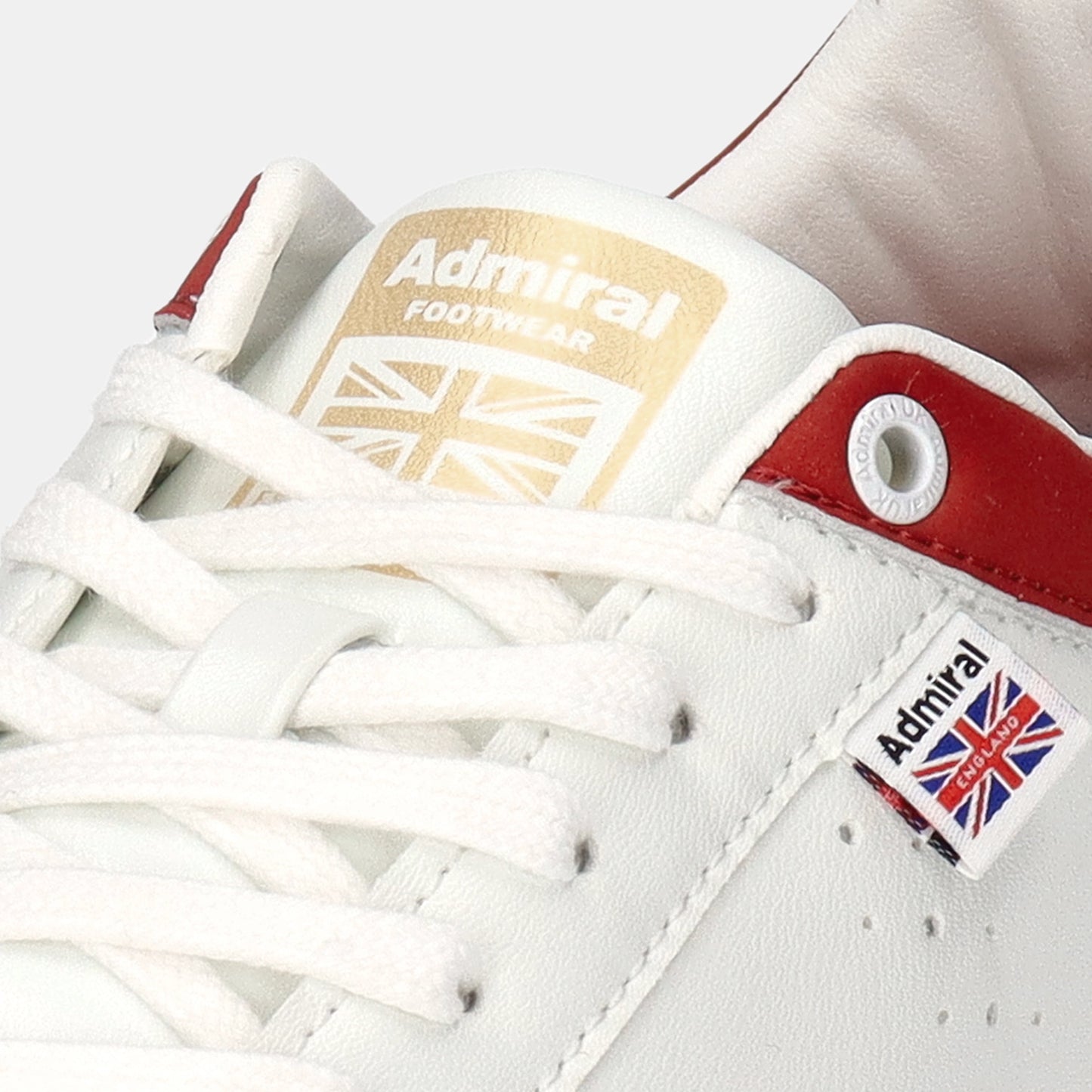 Cambridge(ケンブリッジ)　AD828 White/Red